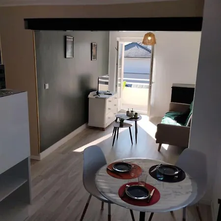 Verdoyant Au Bord Du Leman Entre Evian Et Thonon Dans Apartment