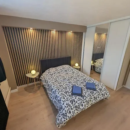 Apartment Verdoyant Au Bord Du Leman Entre Evian Et Thonon Dans *